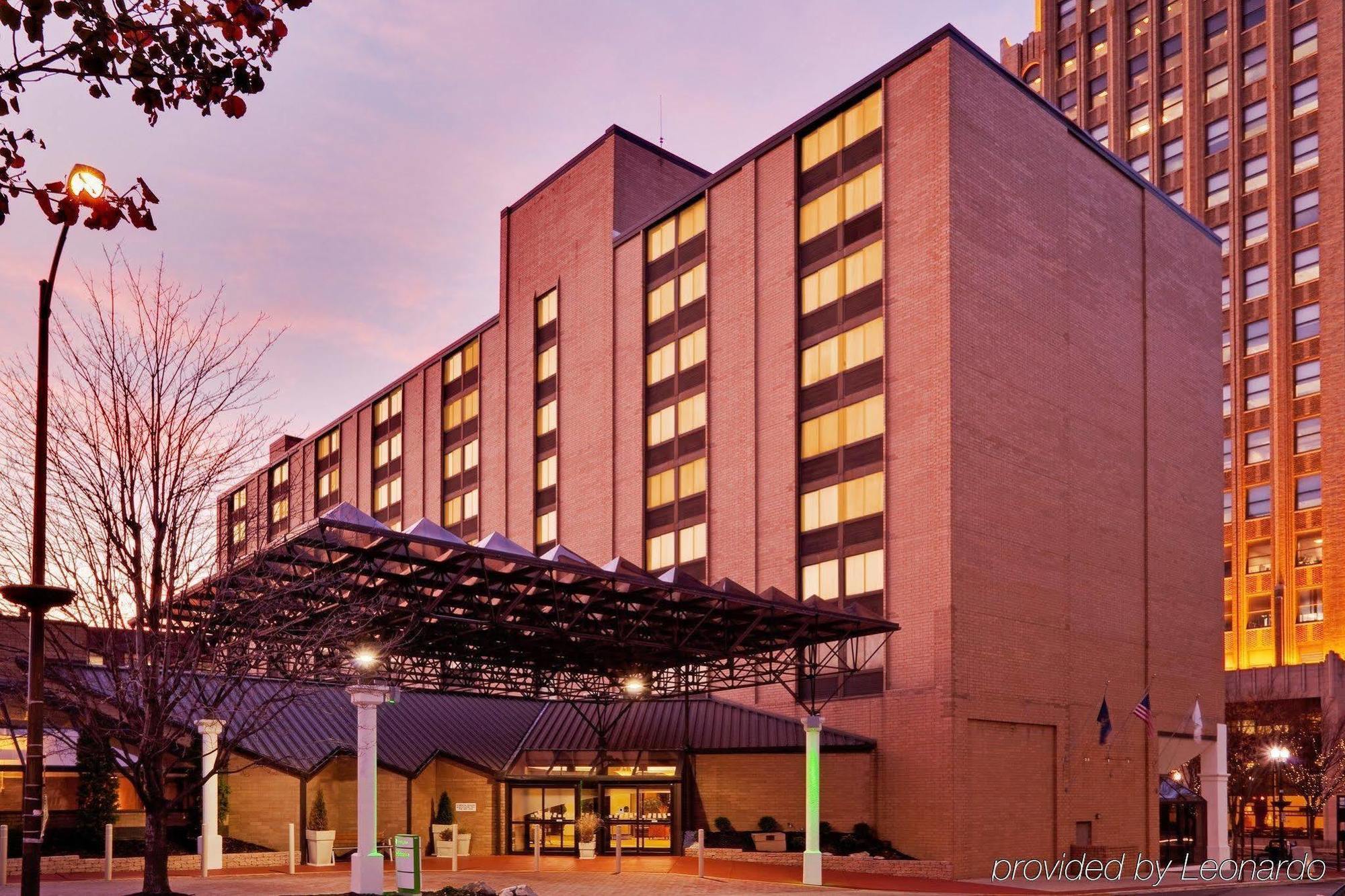 Holiday Inn Allentown Center City Exterior foto